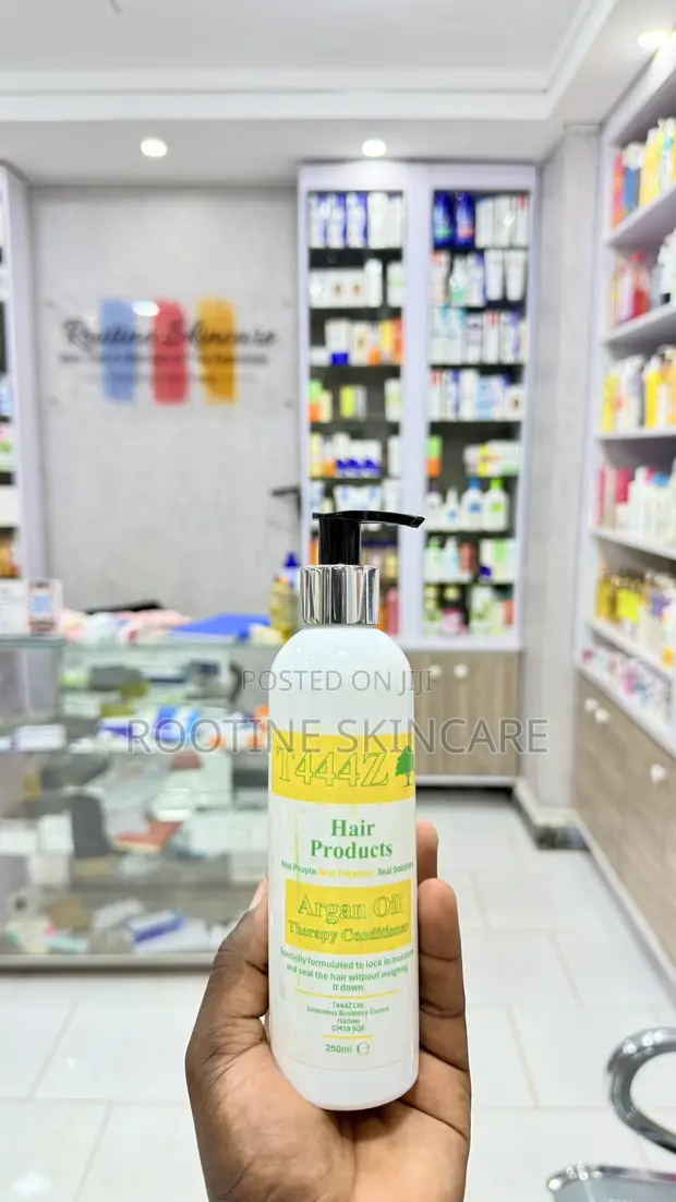 T444Z Argan Oil Therapy Conditioner - 1