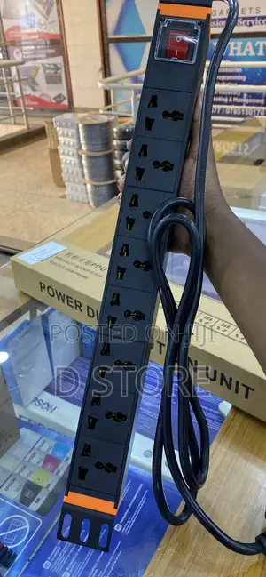 Giganet 8 Way Horizontal PDU (GN-PDU-8)