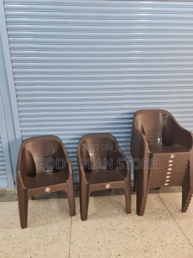 1pc Stackable Diamond Backrest Plastic Chairs - 1