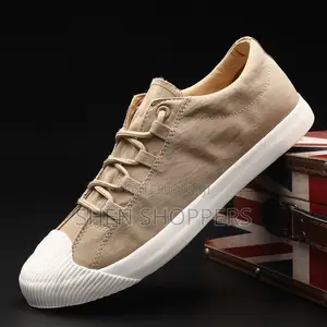 Unisex Comfy Classic Sneakers