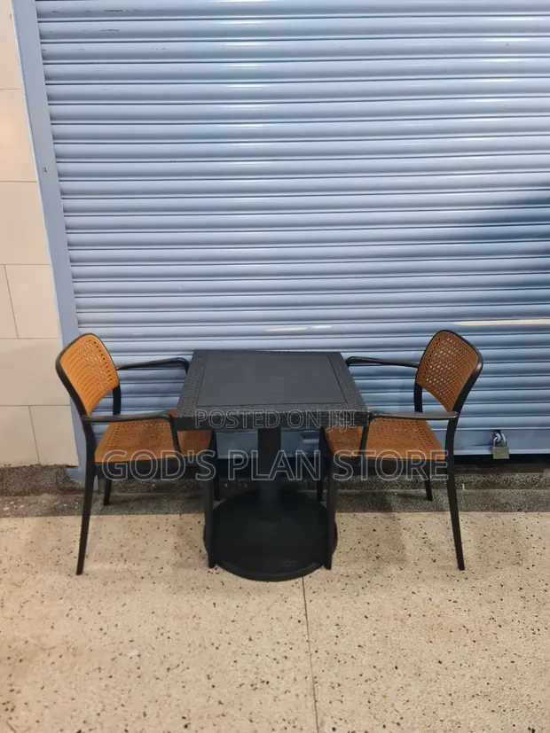 Cafe Dining Plastic Table and Chairs - Brand New - 1