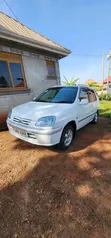 Toyota Raum 1.5 AWD 2000 White - 4