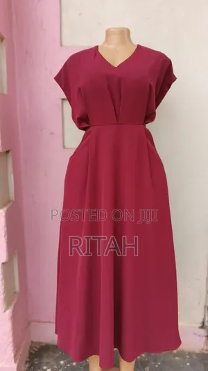 Elegant Burgundy Women's Midi/Maxi Dress