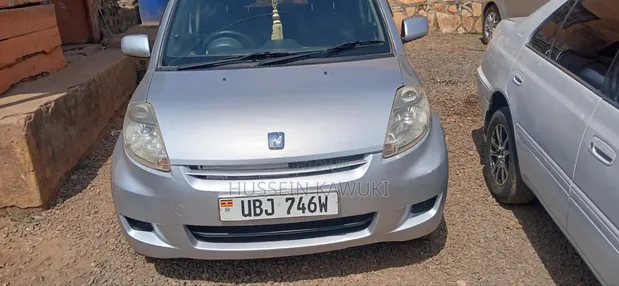 Toyota Passo 2009 Silver - 1