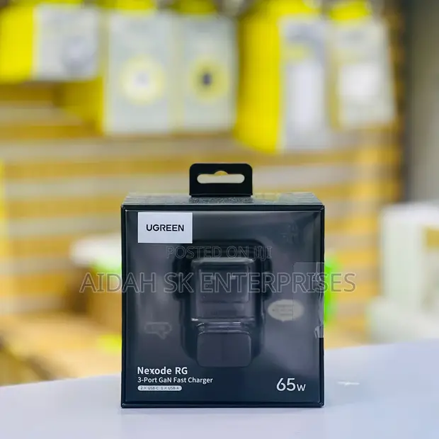 Ugreen Nexode RG 65W 3-Port GaN Fast Charger - 1