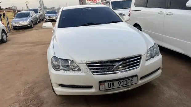 Toyota Mark X 2009 White - 1
