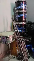 Magnatone Acoustic Drum Set - 1