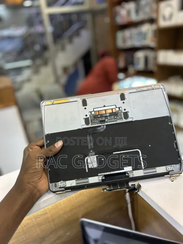 Apple MacBook Repairs & Maintenance - 1