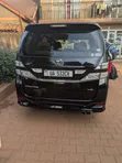Toyota Vellfire V 2.4 FWD 7-Seater 2011 Black - 2