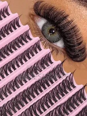 Mobile Lash Technician - Luna Chic