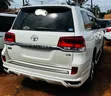 Toyota Land Cruiser 4.6 V8 ZX 2018 White - 3