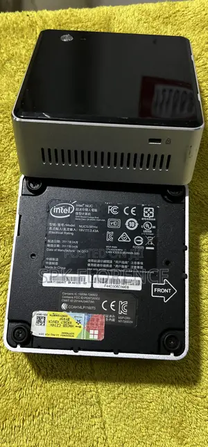 Intel NUC 5i3RYH Mini Desktop Computer
