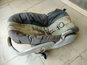 Used Graco Car Seat - Gray