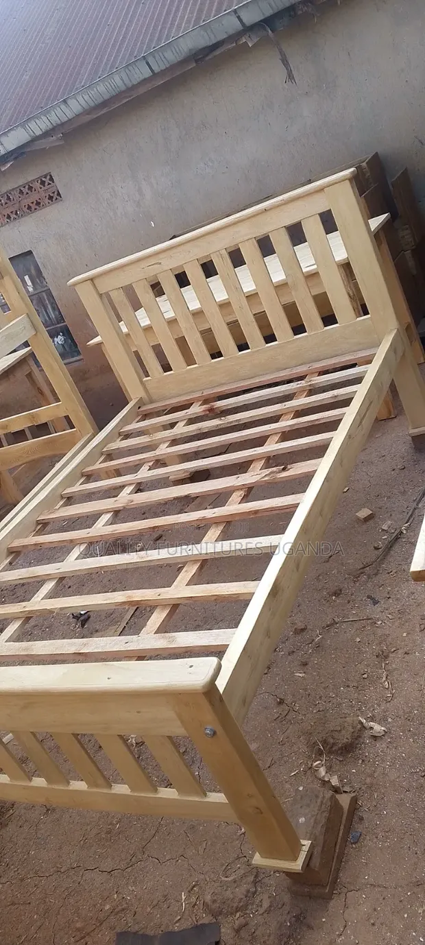 4x6 Luxury Wooden Bed Frame - 1