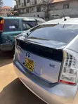 Toyota Prius 2010 Silver - 2