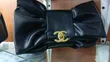 Elegant Bow-Detail Classic Handbag - 4