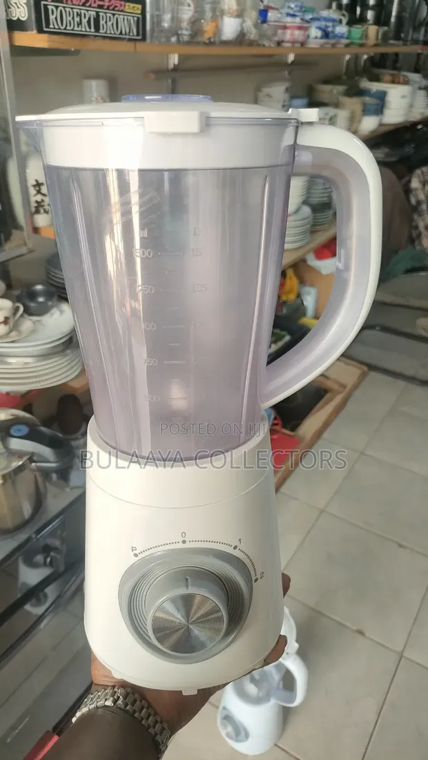 UK Used Essentials C15BW19 Blender, 500W, 1.5L - 1
