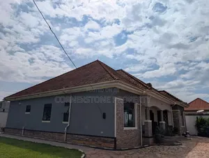 Furnished 5-Bedroom Bungalow in Nkumba, Wakiso for Sale