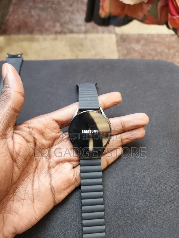 Samsung Galaxy Watch 5 - 1