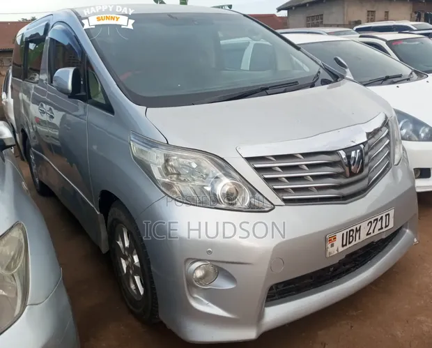 Toyota Alphard 2013 Silver - 1
