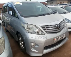 Toyota Alphard 2013 Silver