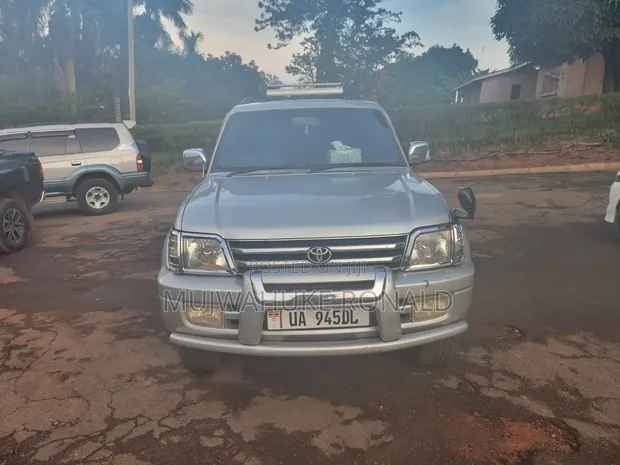 Toyota Land Cruiser Prado 3.0 TD 1999 Silver - 1