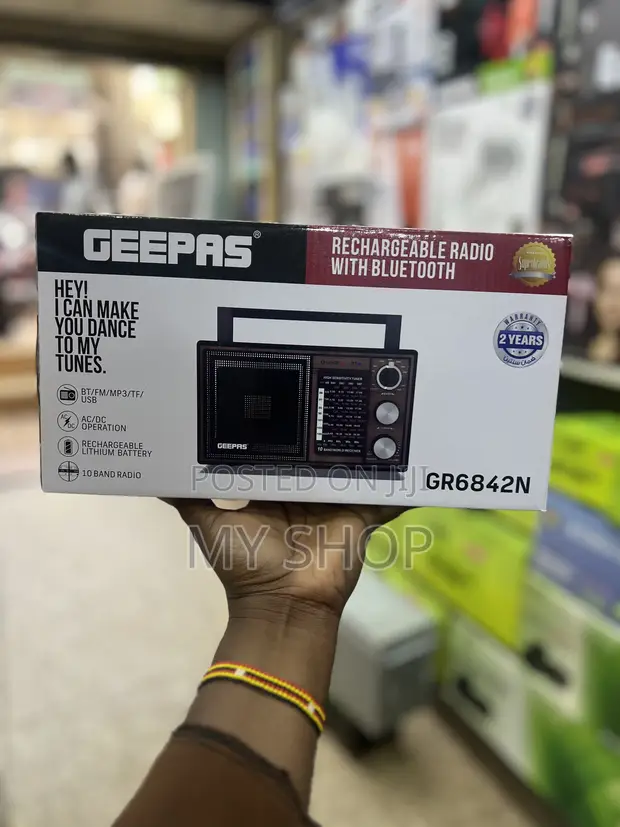 Geepas Rechargeable Radio - 1