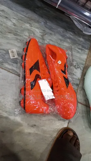 Soccer Boots Size 44 - Neon Orange