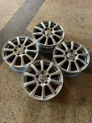 Size 15 Silver Rims for Toyota Mark II