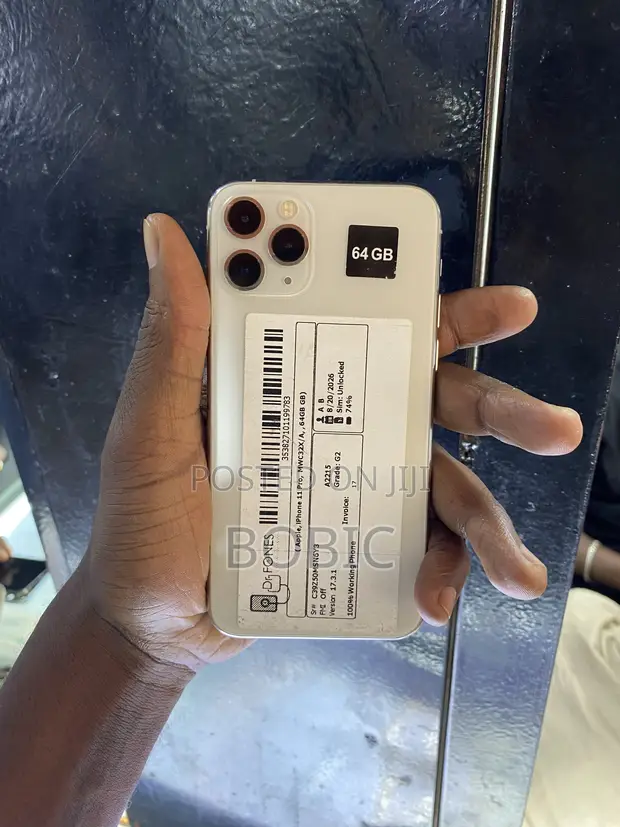 Apple iPhone 11 Pro 256 GB White - 1