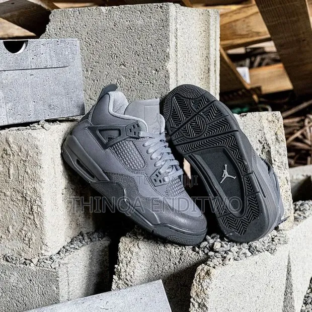 Air Jordan 4 Retro SE 'Wet Cement' - 1