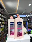 Vaseline Healthy Bright UV Extra Brightening Gluta Ceramide Lotion 490ml - 2