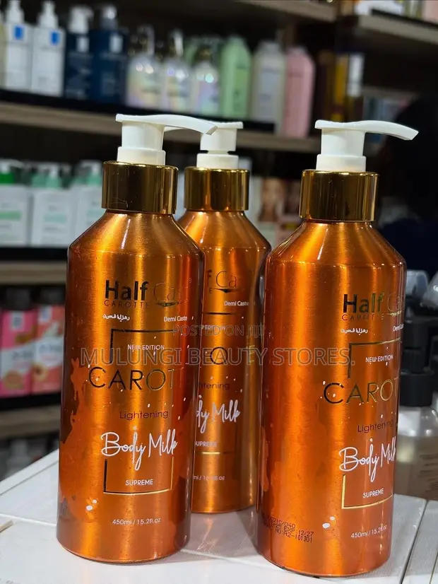 Half Cast Carotte Lightening Body Milk - 1