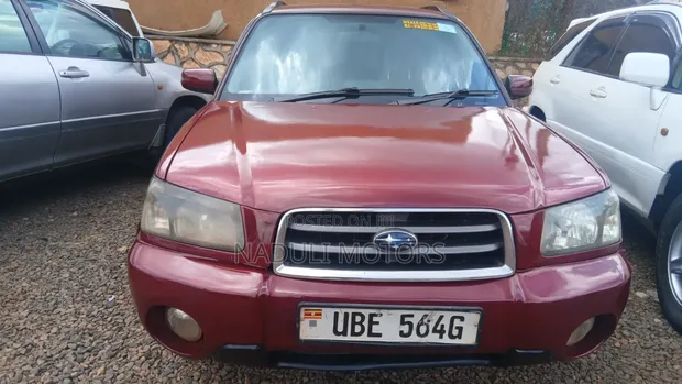 Subaru Forester 2004 Maroon - 1