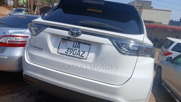 Toyota Harrier 2017 White - 1