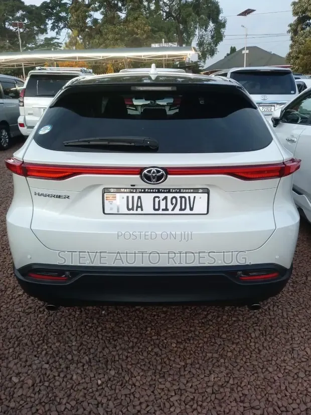 Toyota Harrier Z Leather Package 2022 White - 1