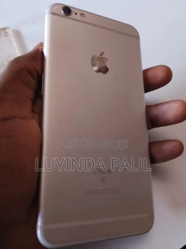 Apple iPhone 6s Plus 128GB Silver - 1