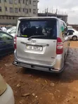 Toyota Noah 2.0 143hp AWD (7 Seater) 2010 Silver - 4
