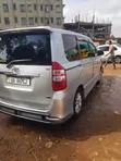 Toyota Noah 2.0 143hp AWD (7 Seater) 2010 Silver - 5