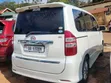 Toyota Noah 2012 White - 5