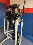Suzuki 25hp Boat Engine - 4
