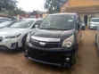 Toyota Noah 2.0 158hp AWD (7 Seater) 2013 White - 4