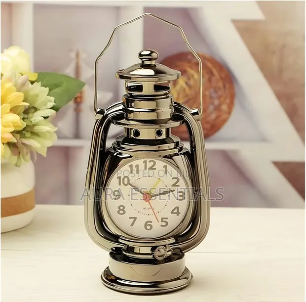 Vintage Retro Oil Lamp Alarm Clock - 1
