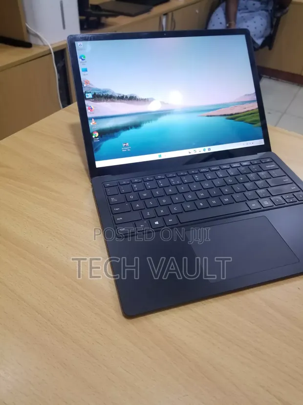 Microsoft Surface Laptop 4 16GB RAM, 512GB SSD, Intel Core i7 - 1
