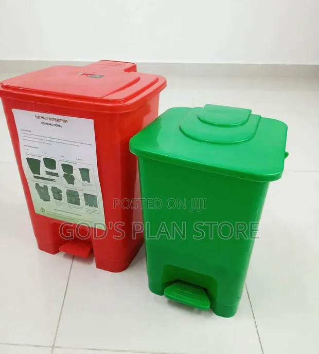 2pcs 30L Plastic Dust Bins (Red & Green) - 1