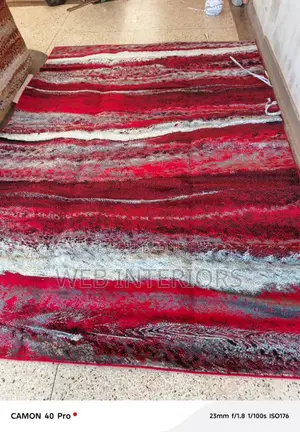 Center Carpet - Mixed Colors