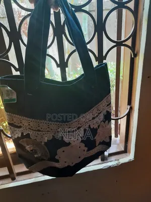 Yanas Tote Bags - Local & Branded