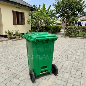 Hi-Care 120 Litre Plastic Dust Bin