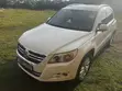 Volkswagen Tiguan 2010 White - 3