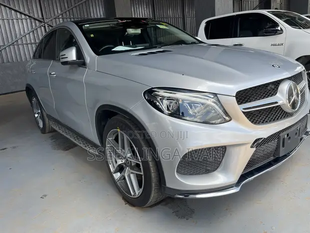 Mercedes-Benz GLE-Class 2017 Silver - 1